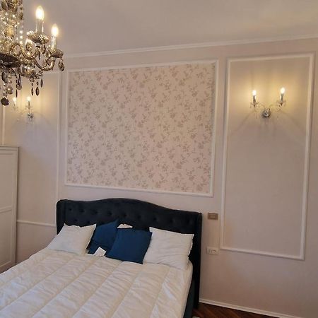 Uvs Central Luxury Apartment Oradea Dış mekan fotoğraf
