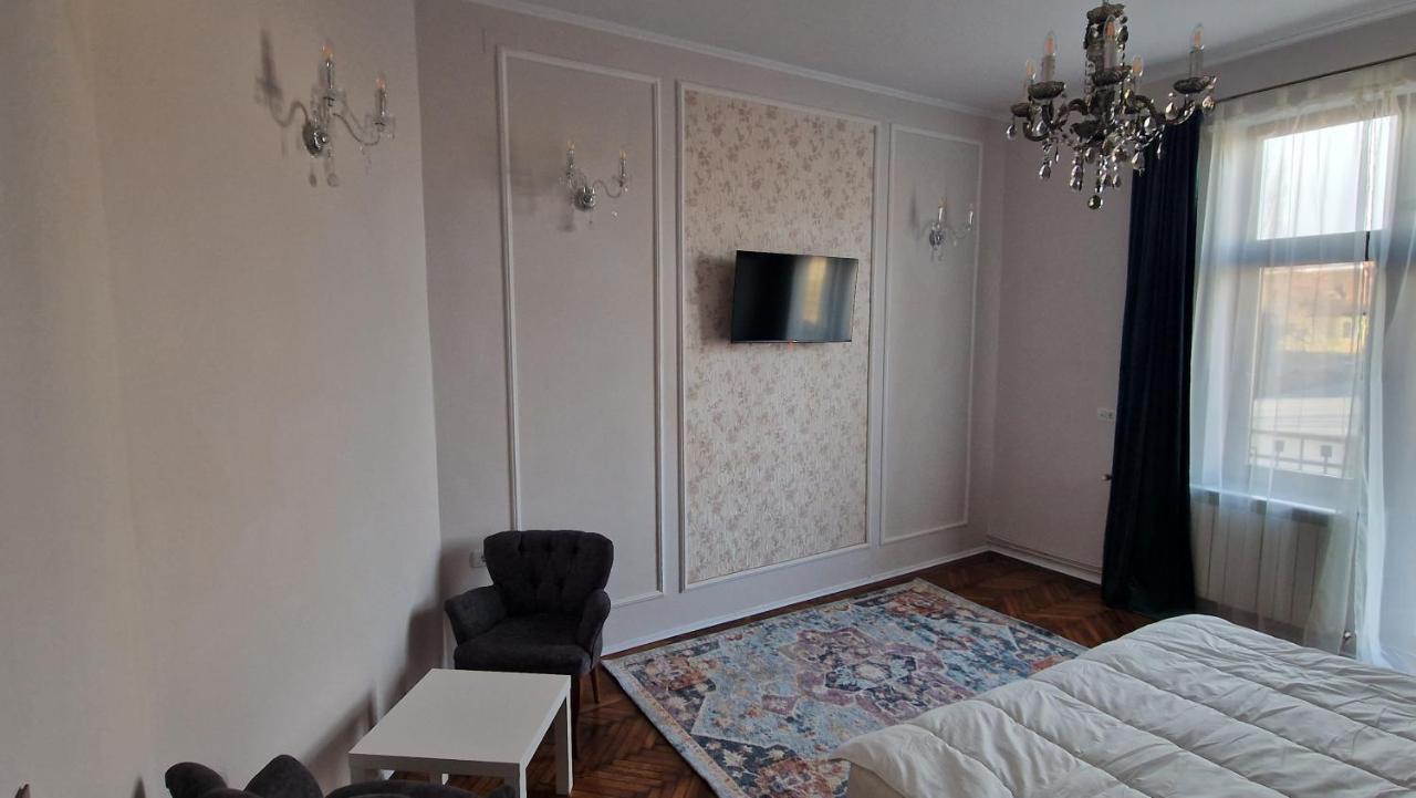 Uvs Central Luxury Apartment Oradea Dış mekan fotoğraf